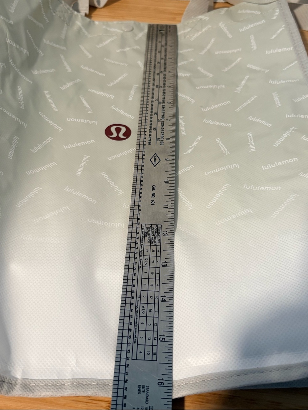 lululemon athletica Light Gray Logo Reusable Tote - Picture 2 of 3